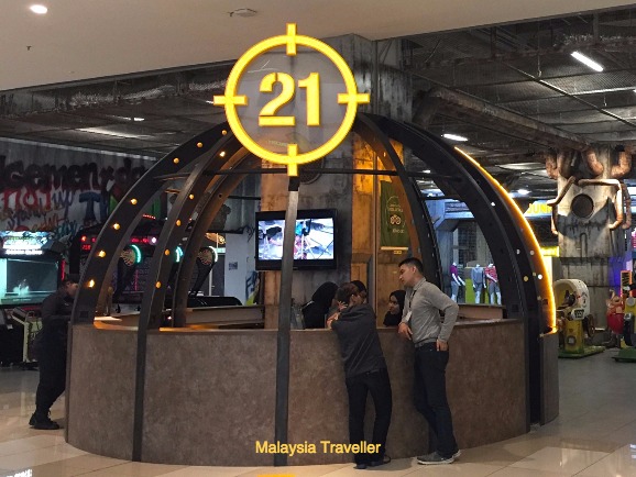 Hasil carian imej untuk district 21 ioi city mall putrajaya entrance