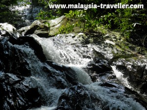 Templer Park Hike To Waterfall