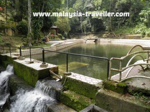 Templer Park - Hike to Waterfall